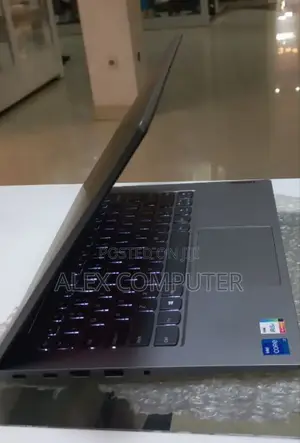 New Laptop Lenovo Thinkbook 14 16GB Intel Core I7 SSD 512GB