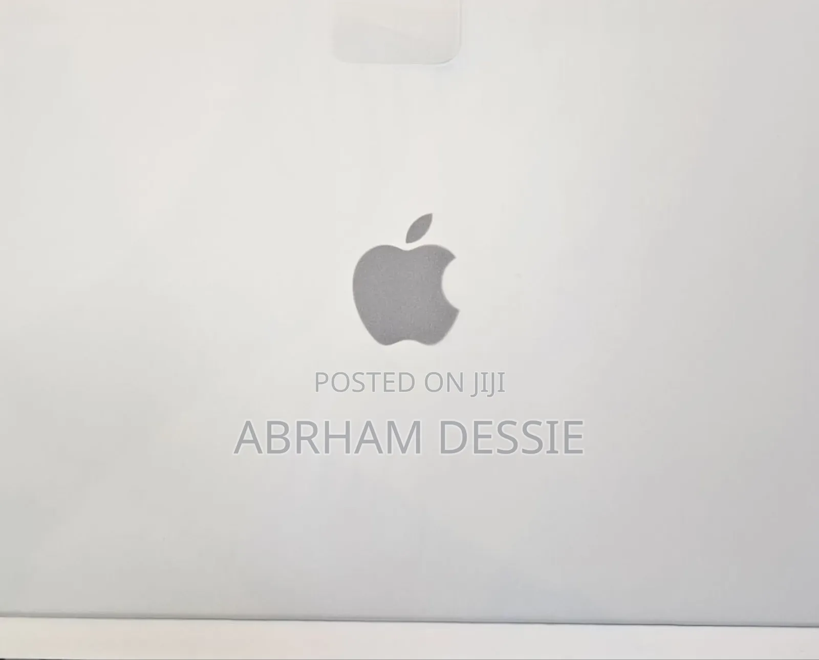 New Laptop Apple MacBook Pro 2024 M4 14-Inch 16GB SSD 512GB
