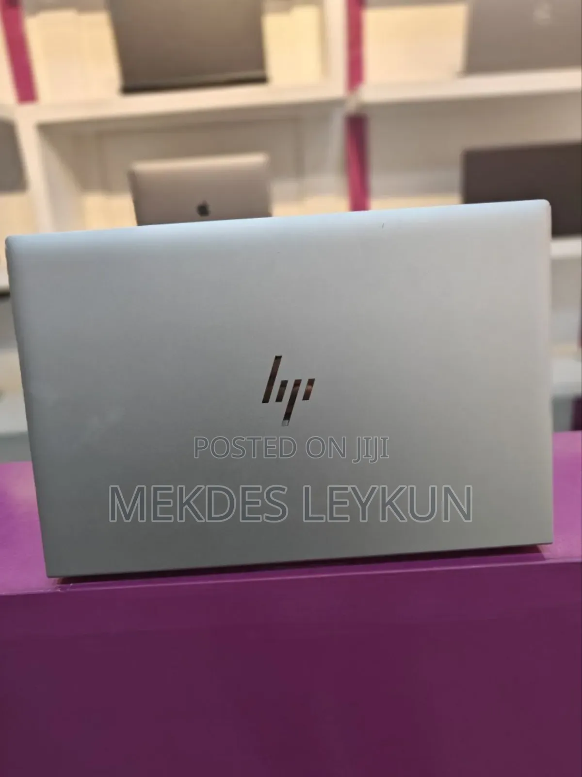 New Laptop HP 14-Dq1025cl 16GB Intel Core I5 SSD 512GB