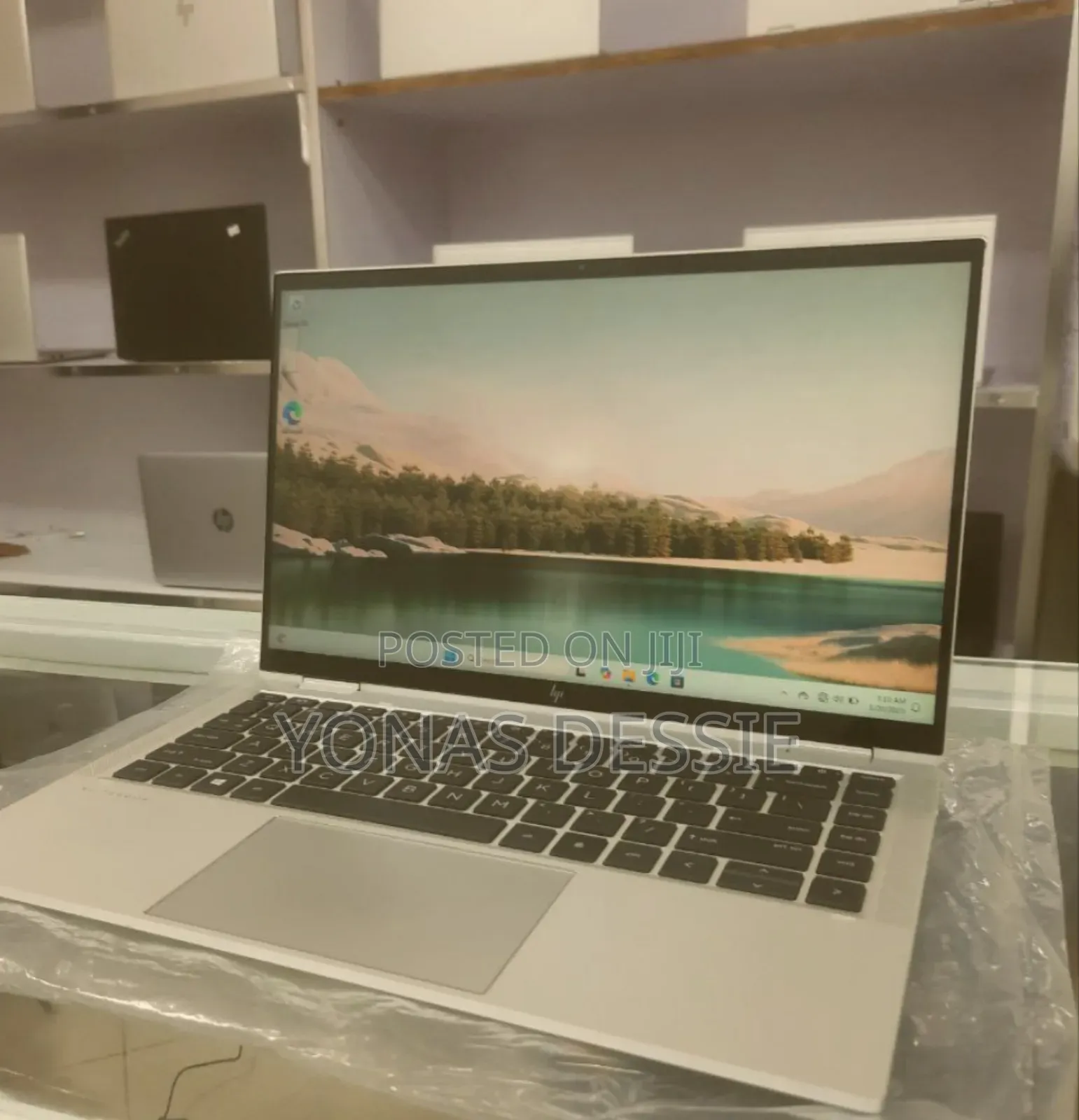 New Laptop HP EliteBook x360 1040 G7 16GB Intel Core i7 SSD 512GB