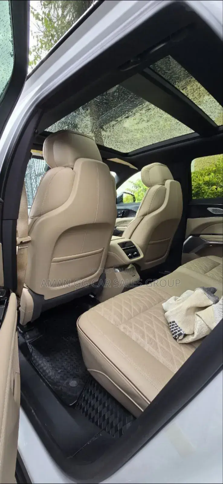 Cadillac Lyriq 2024 White