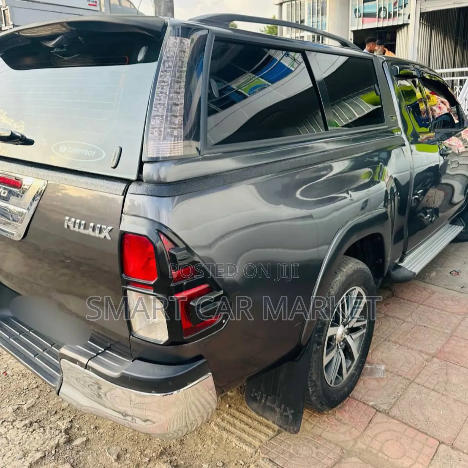 Toyota Hilux 2018 Gray