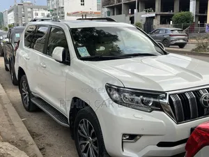 Toyota Land Cruiser Prado 2020 White