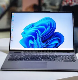 New Laptop Lenovo Yoga 7i 16GB Intel Core I7 HDD 512GB