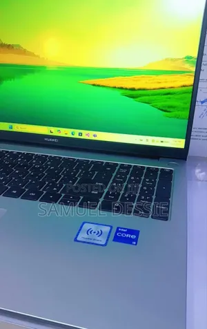New Laptop Huawei MateBook 16s 8GB Intel Core I5 SSD 512GB