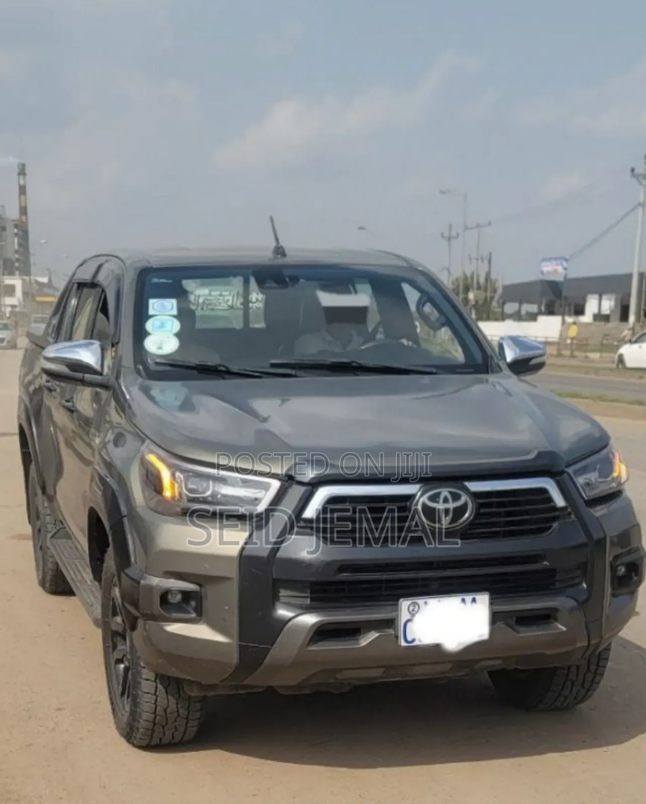 Toyota Hilux 2023 Gray