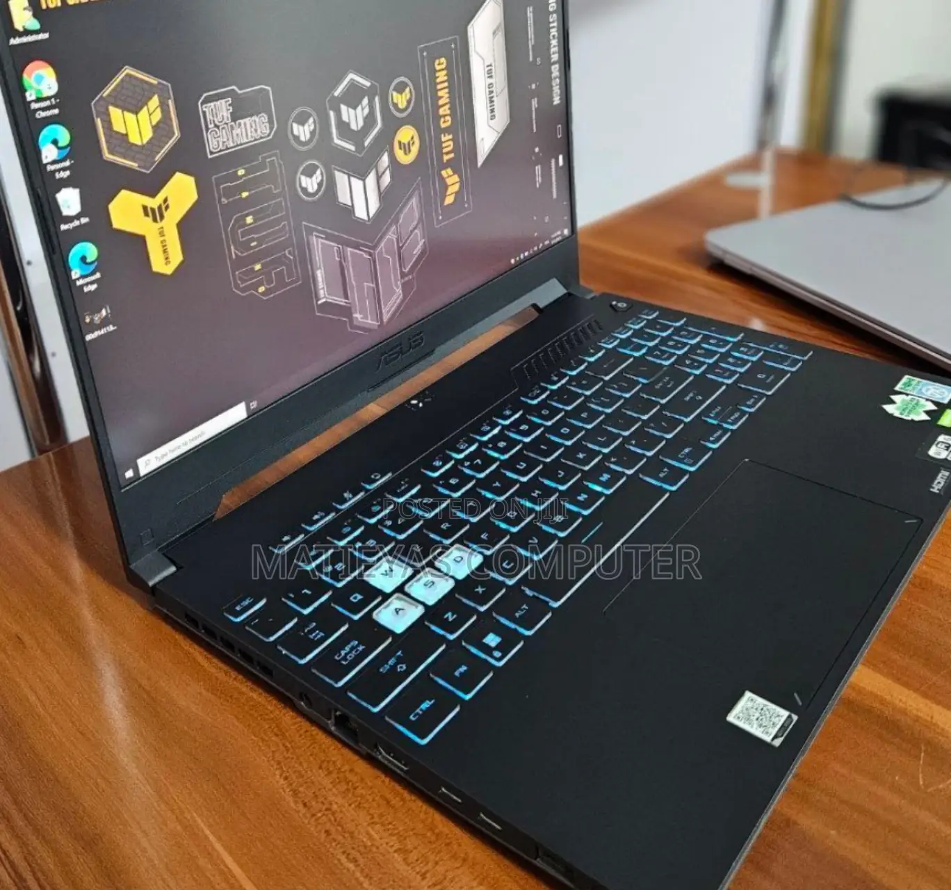New Laptop Asus TUF Dash F15 16GB AMD Ryzen 7 SSD 512GB