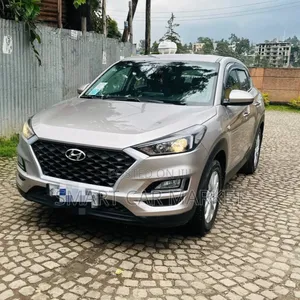 Hyundai Tucson 2016 Silver