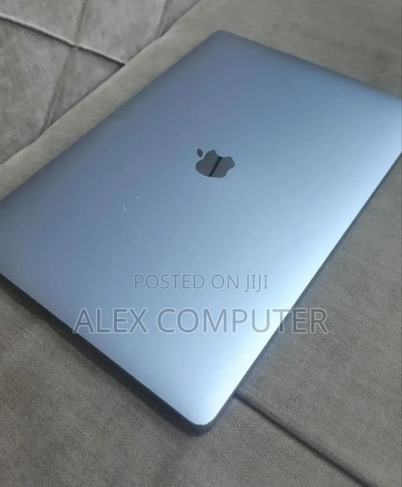 New Laptop Apple MacBook Pro 2019 32GB Intel Core I9 SSD 512GB