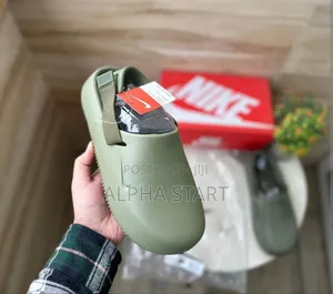 Nike  Crocs
Available on Hand