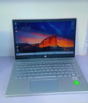 New Laptop HP Pavilion 10 4GB Intel Core I5 SSD 512GB