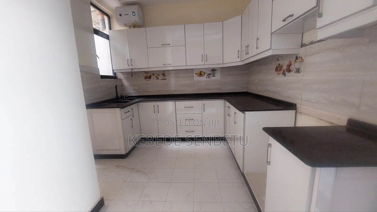 7bdrm House in Oromia, East Shewa for rent