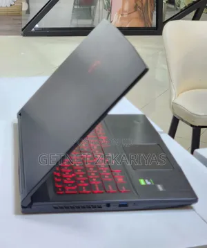 New Laptop MSI GF63 12GB Intel Core I5 SSD 512GB