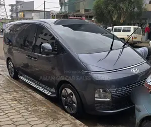 Hyundai Starex 2023 Blue
