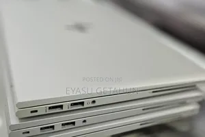 New Laptop HP EliteBook 1040 G8 16GB Intel Core I5 SSD 512GB