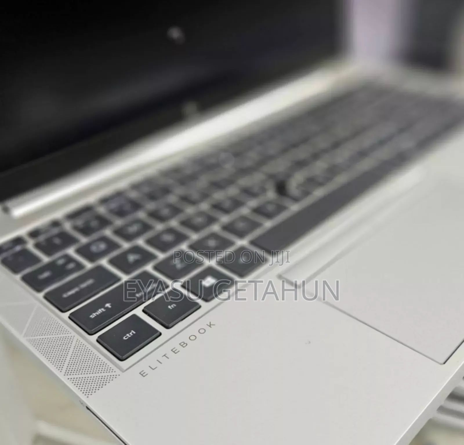 New Laptop HP EliteBook 1040 G8 16GB Intel Core I5 SSD 512GB