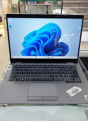 New Laptop Dell Latitude 10 8GB Intel Core I5 SSD 512GB