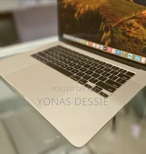 New Laptop Apple MacBook Air 2024 M3 8GB Apple M3 SSD 256GB