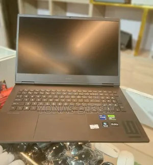 New Laptop HP Omen 16 16GB Intel Core i9 SSD 1T