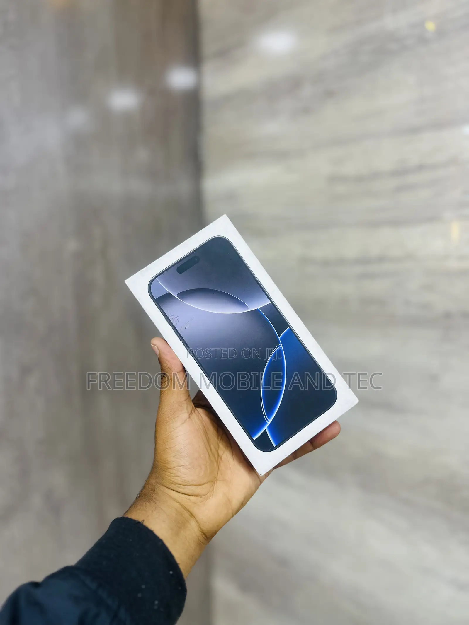 New Apple iPhone 16 Pro Max 512 GB Black