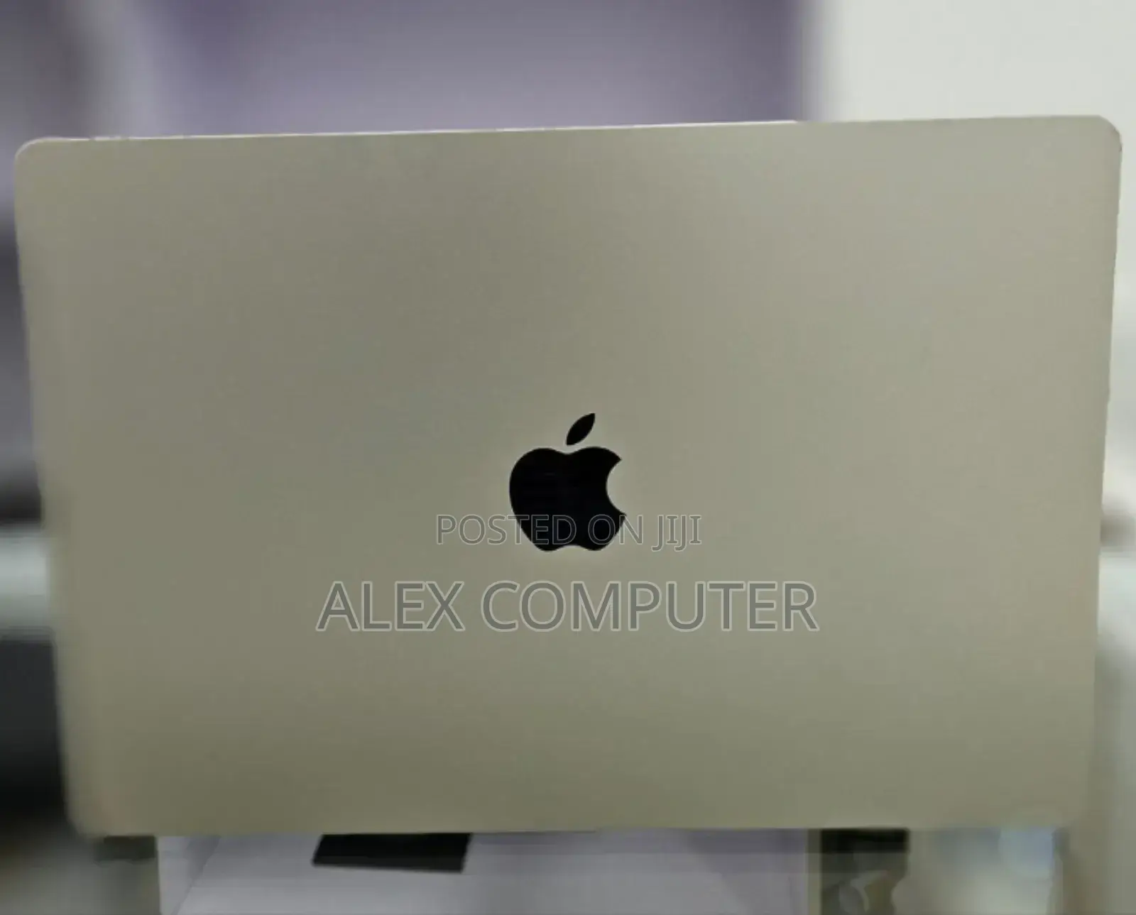 New Laptop Apple MacBook Air 2024 M3 15-Inch 8GB Apple M3 SSD 512GB