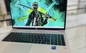 New Laptop HP ProBook 440 G9 16GB Intel Core i7 SSD 512GB