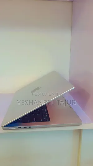 New Laptop Apple MacBook Pro 2021 M1 16GB Apple M1 SSD 512GB