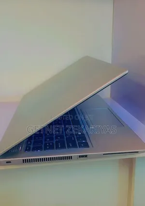 New Laptop HP EliteBook 840 G5 16GB Intel Core I7 SSD 512GB
