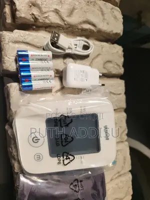 Digital Blood Pressuer Monitor哫來bp Monitor New檔次medical Bp