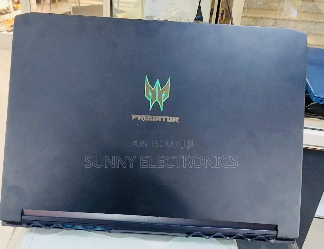 New Laptop Acer Predator Helios 300 16GB Intel Core I7 SSD 1T