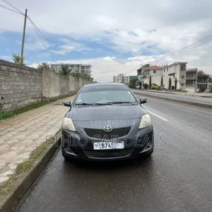 Toyota Yaris 2009 Black
