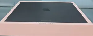 New Laptop Apple MacBook Air 2024 M3 15-Inch 8GB Apple M3 SSD 256GB