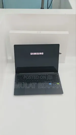 New Laptop Microsoft Surface Book 3 16GB Intel Core I7 SSD 1T