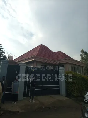 3bdrm House in Villa, Yeka for rent