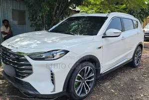 Jetour X70 Plus 2022 White