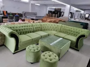 Bridal Room Carve Sofa Design With Table