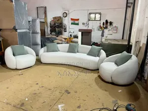 Royal Family Sofa Design