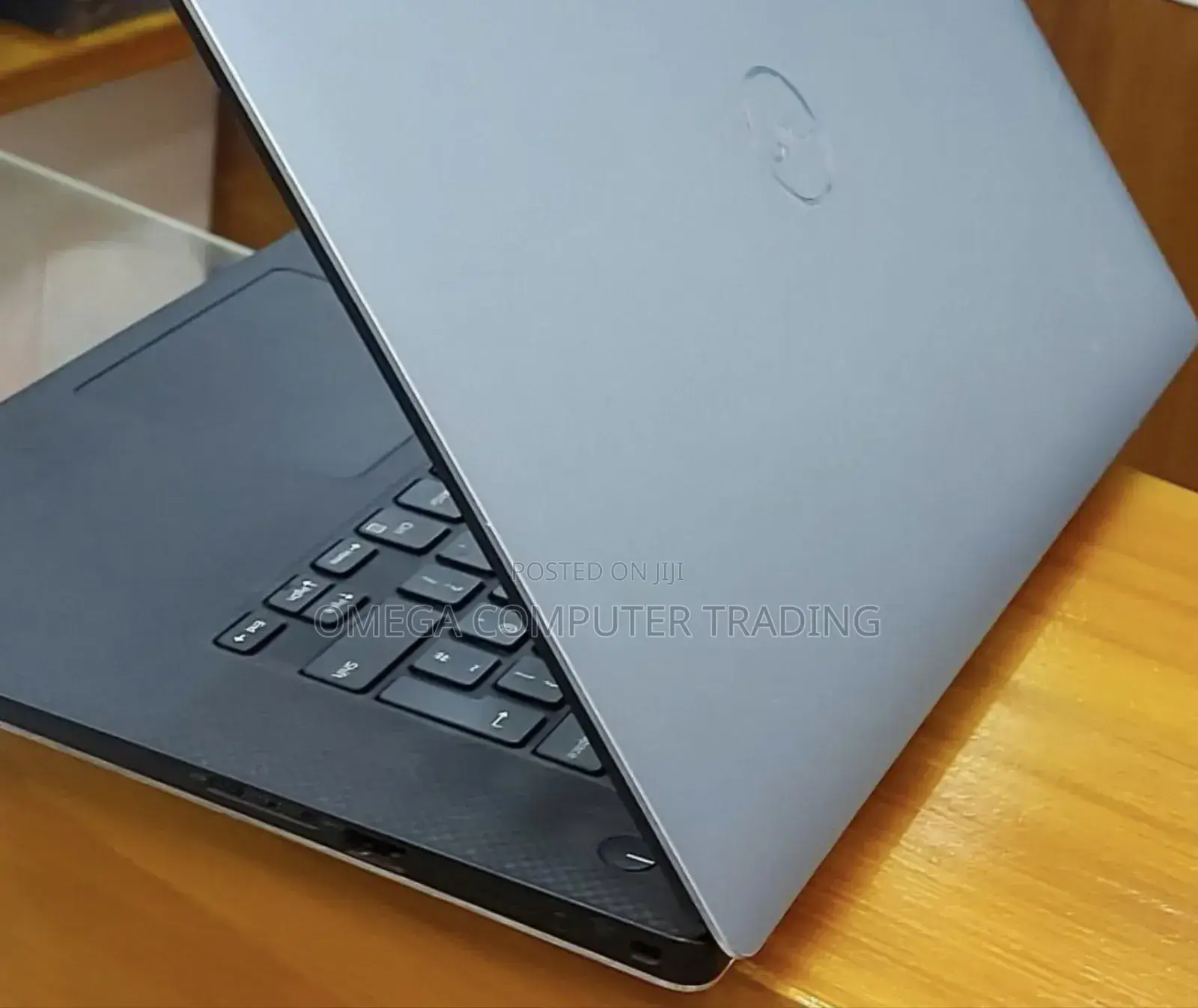 New Laptop Dell Precision 5540 16GB Intel Core i7 SSD 512GB