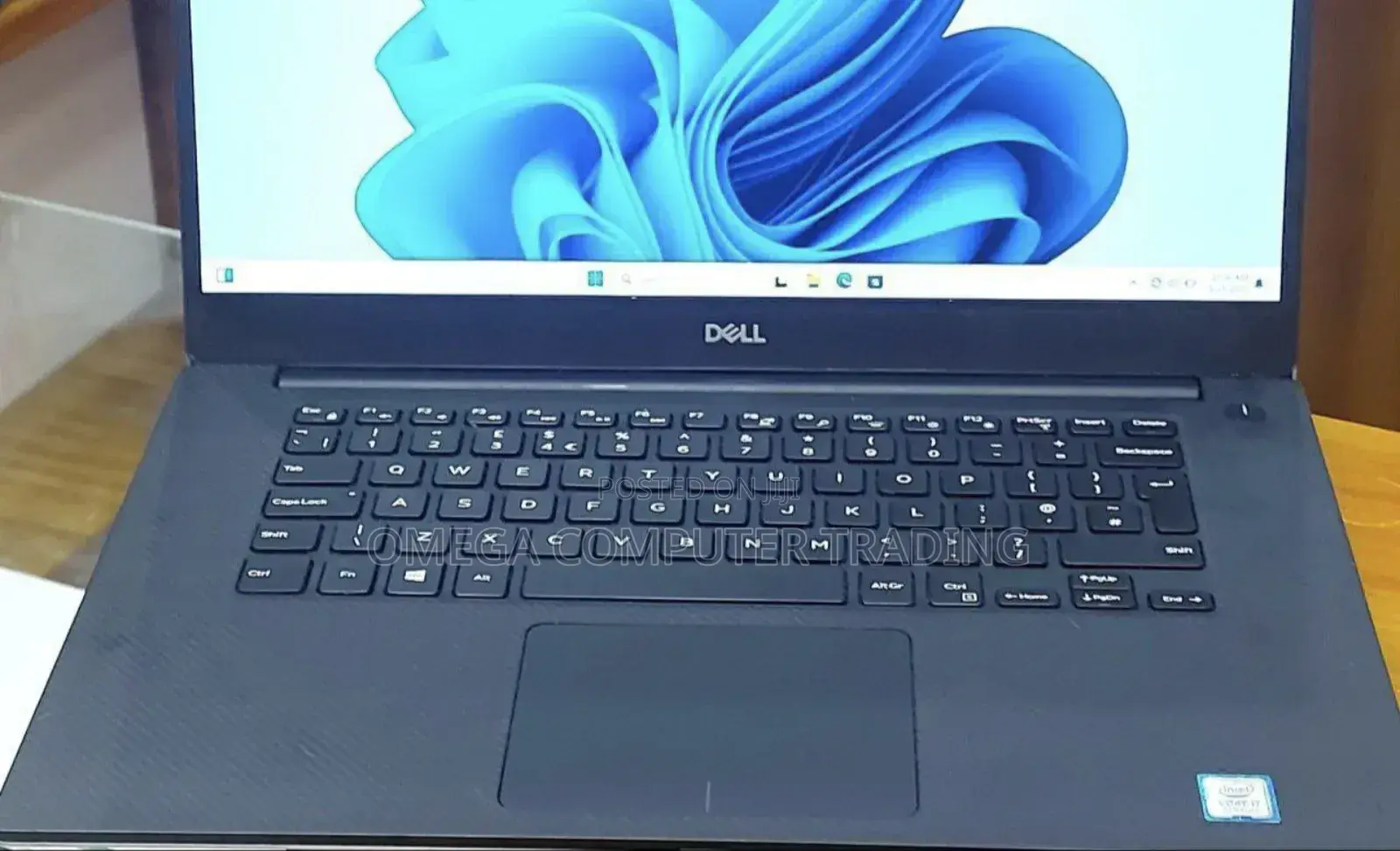 New Laptop Dell Precision 5540 16GB Intel Core i7 SSD 512GB