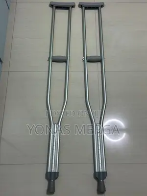Crutches/Health C901ad Aluminum Axillary Adjustable Crutches