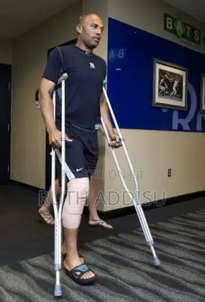 Crutches與否crutches鷞㯲crutches半年axillary Crutches去玩crutches