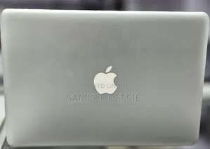 Laptop Apple MacBook Pro 2012 4GB Intel Core I5 HDD 500GB