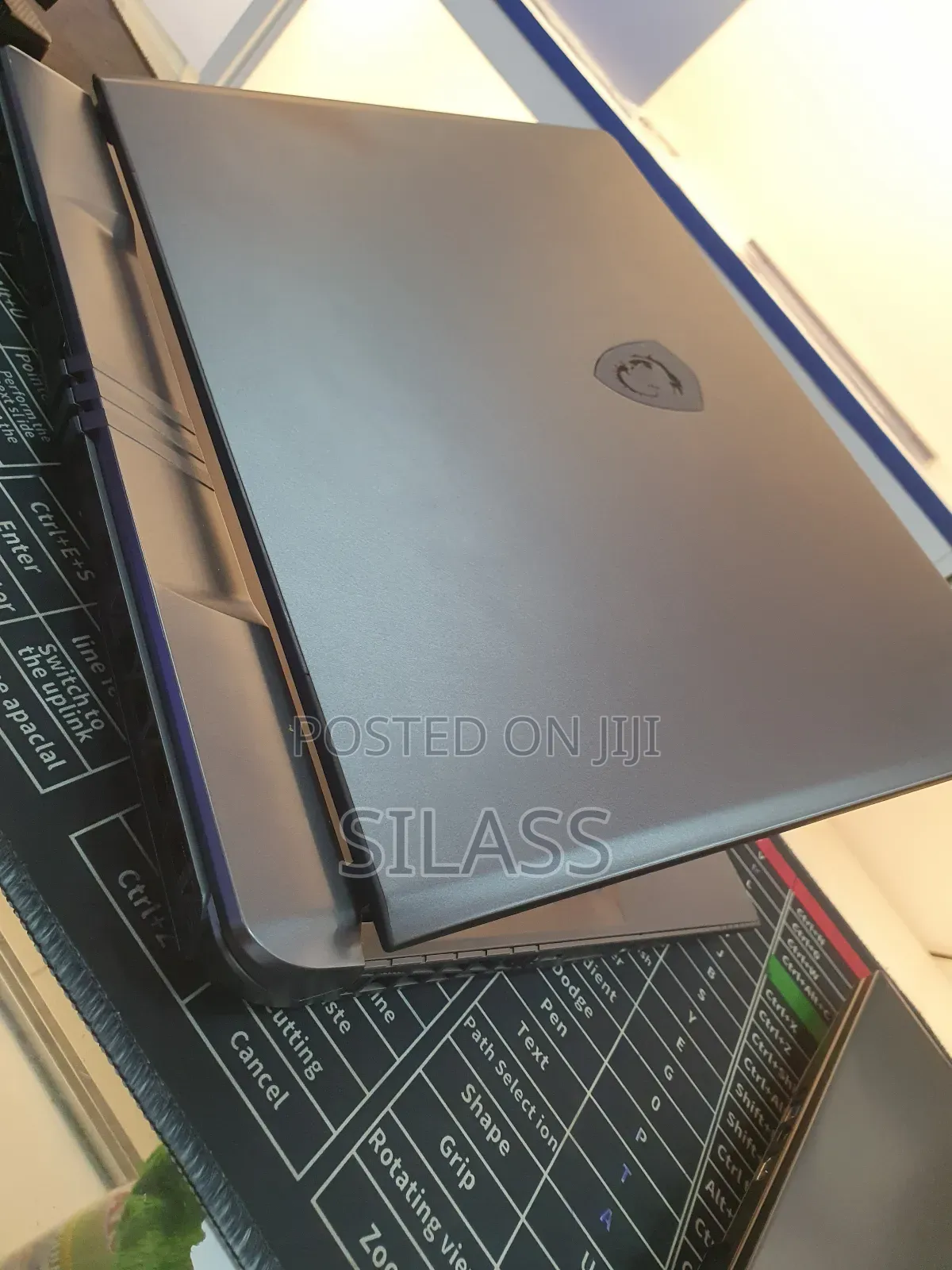 New Laptop MSI Vector GP68 HX 13V 16GB Intel Core i9 SSD 1T