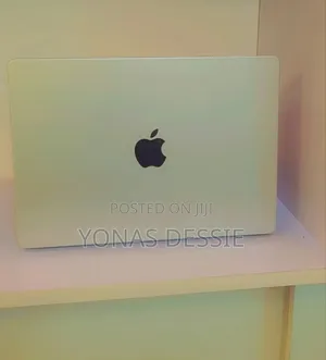 New Laptop Apple MacBook Pro 2021 M1 16GB SSD 512GB