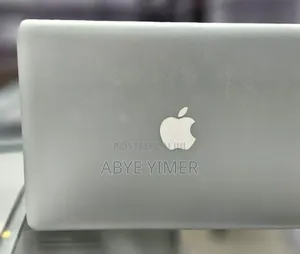 New Laptop Apple MacBook 2012 4GB Intel Core I5 HDD 500GB
