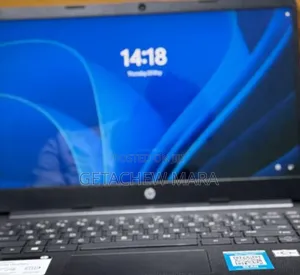 New Laptop HP Pavilion 15 8GB Intel Core I7 SSD 256GB