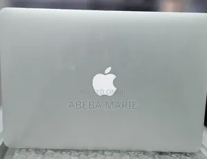 New Laptop Apple MacBook Air 2017 8GB Intel Core I7 SSD 256GB