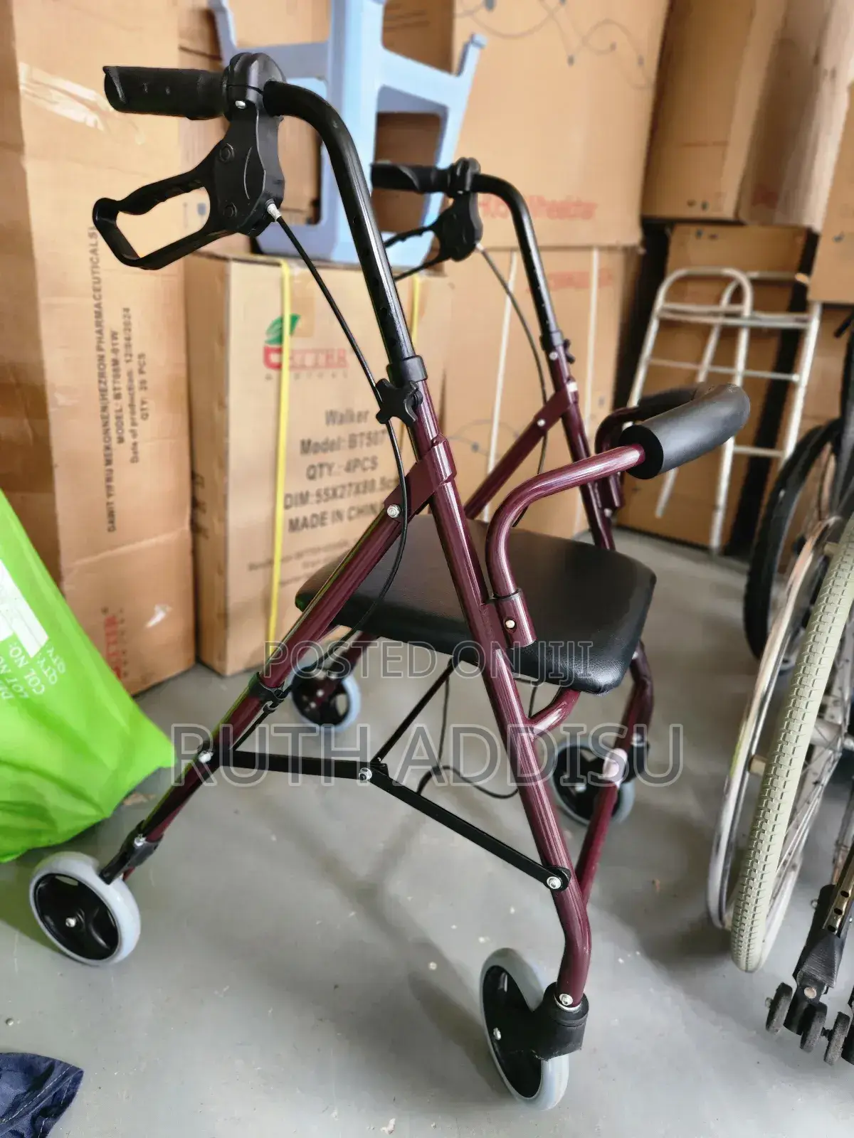 European Standard Walker With Seat來說medical Walker和解walking
