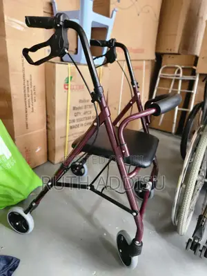 European Standard Walker With Seat來說medical Walker和解walking