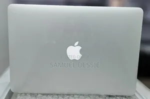 New Laptop Apple MacBook Air 2017 8GB Intel Core I5 SSD 256GB